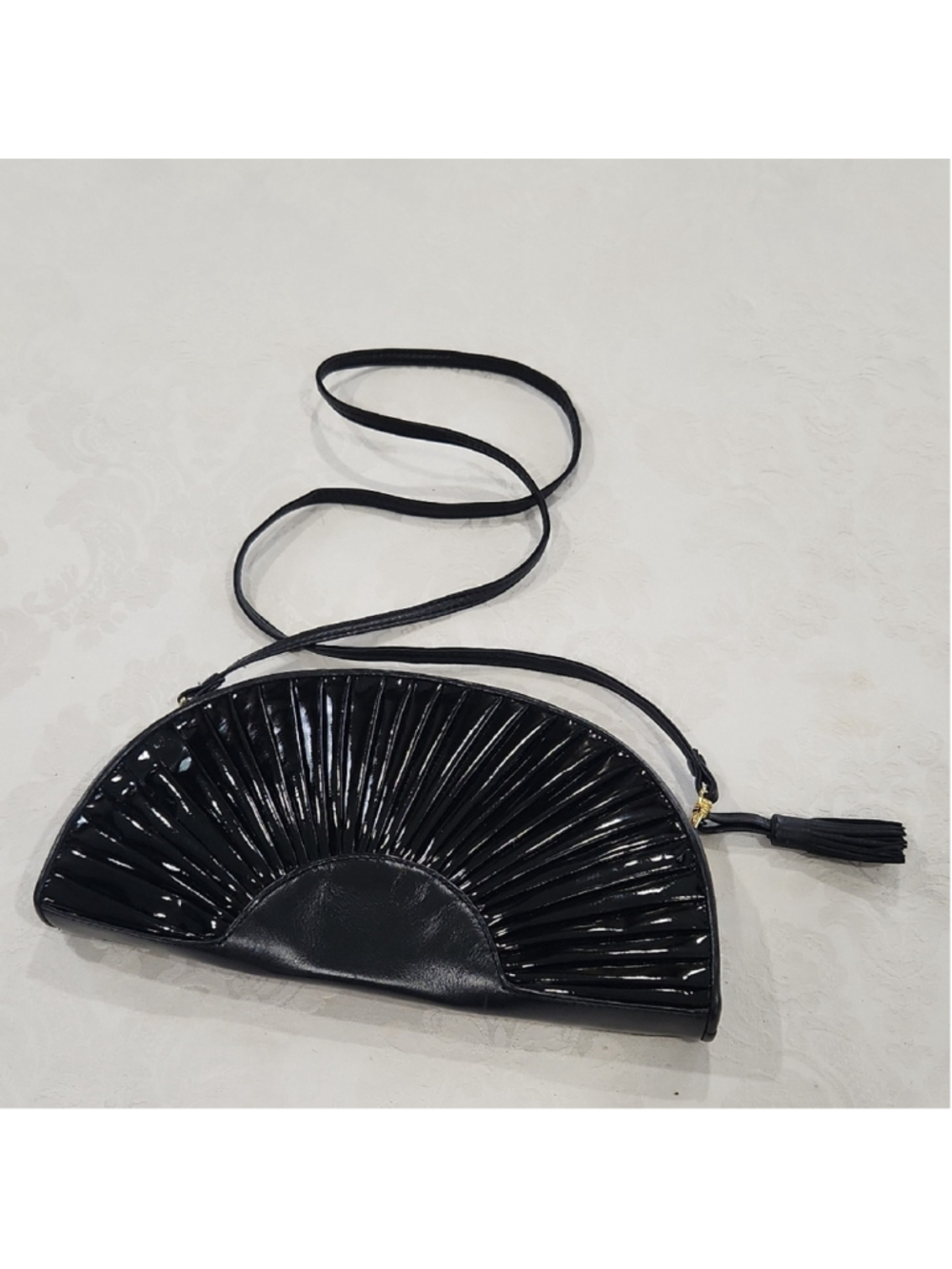 Brio Black Clutch Crossbody Bag Patent Leather Velvet